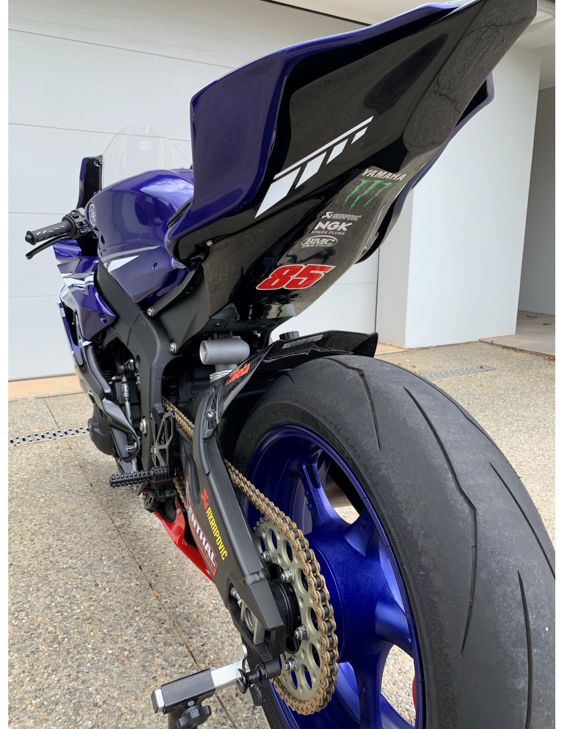 Lackierte Rennverkleidung Yamaha R6 2017 - 2021 - MXPCRV12388